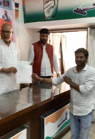 प्रदेश संगठन में नई जिम्मेदारियाँ: नीतू सिंह निषाद महिला EBC की प्रदेश अध्यक्ष,विनय कुमार  गुड्डू को प्रदेश उपाध्यक्ष जबकि दिगंबर मोदी बने प्रदेश प्रवक्ता